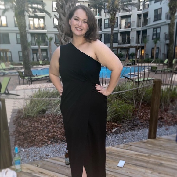 Meet your Posher, Mayme - Picture 1 of 3